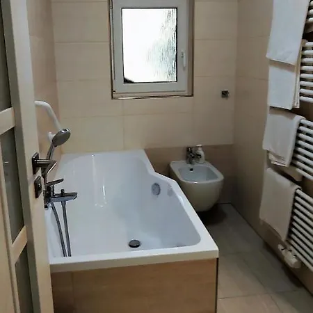Apartment Adam